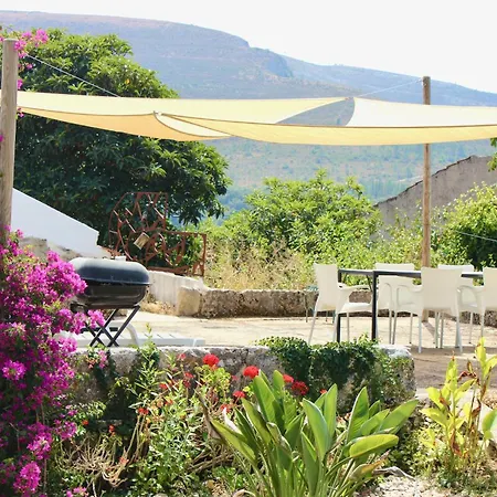 Casa de Férias Vivenda Montanha - Relax In Nature Alcaria (Leiria)